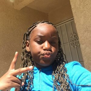 Meet your Posher, Aiyana